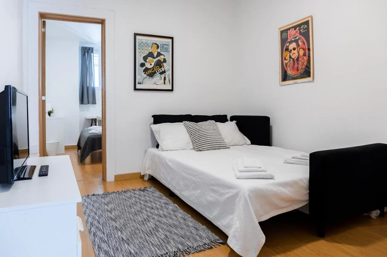 Entrecampos - Family Apartment With Terrace Lisboa